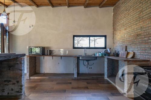Venta De Chacra En San Pedro - Casa De 430 M2 - Gobernador Castro - Pecan Y Arboleda