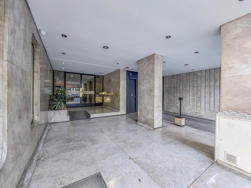 Venta Caballito Departamento Semipiso 3 Ambientes