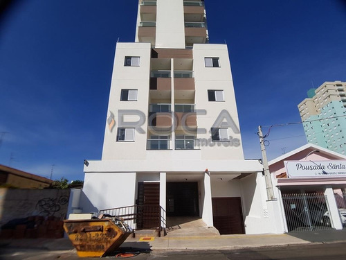 Aluguel De Apartamentos / Padrão Na Cidade De São Carlos 21395
