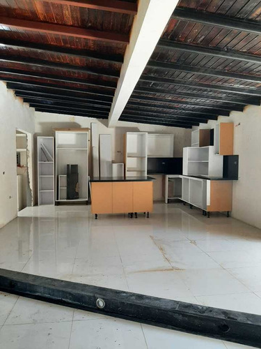 Imagen 4 de 16 de Casa En La Urbanización Lomas Del Bosque, Condominio Ceiba, Habitable