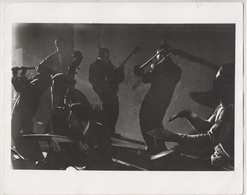 1954 Hot Jazz Fotografia De Hugh Bell Moma Family Of The Man