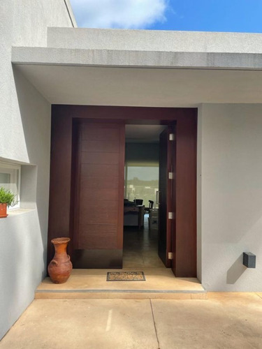 Imagen 8 de 30 de Casa Quinta Nueva Con Casa De Huespedes Venta En 5h Quebradas Baradero