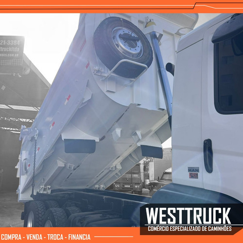 Volkswagen 26-280 Modelo 2015 Com Caçamba