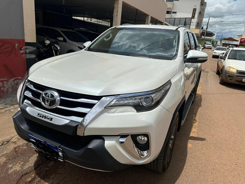 Toyota Hilux SW4 sw4 srx