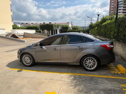 Ford Focus 2.0 Titanium