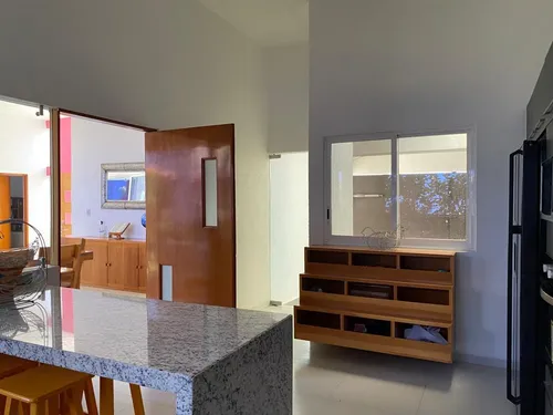 Casa En Venta En Fracc. Con Vigilancia. Lomas Tetela, Cuernavaca