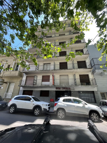 Hotel En Flores, Buenos Aires
