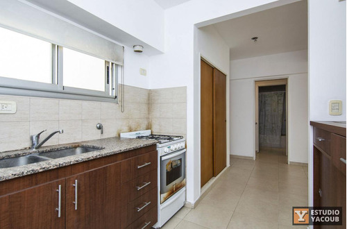 Imagen 10 de 30 de Departamento En Venta - 2 Dormitorios 1 Baño - Cochera - Terraza - 120mts2 - La Plata