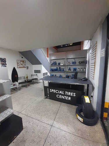 Imagen 13 de 30 de Fg Fondo De Comercio. Special Tires Center C.a.