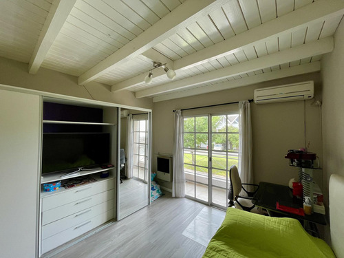 Venta Casa 6 Ambientes Amoblada En Barrio El Mirador, Hurlingham