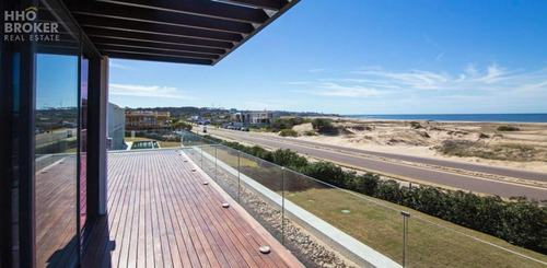 Imagen 14 de 18 de Espectacular Casa En Venta Frente Al Mar Manantiales Laguna Blanca Punta Del Este - La Barra Laguna Blanca