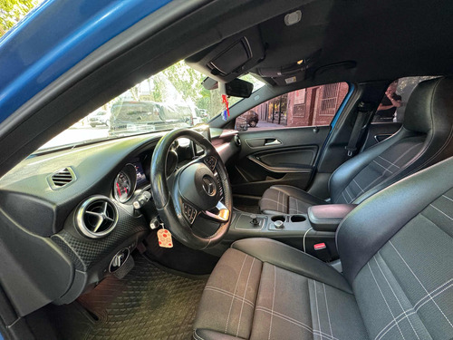 Mercedes-Benz Clase A 1.6 A200 Urban 156cv