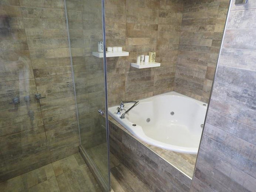 Casa De 4 Dormitorios En Venta - Pileta - Hostal Del Sol - San Eduardo - Aldea