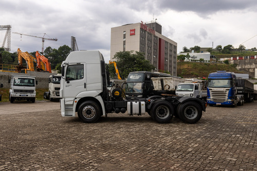 Vw 25420 6x2 Ñé Volvo Fh380 Fh 400 Fh 420 Fh460 Globettroter
