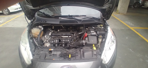 Imagen 18 de 18 de Ford Fiesta 2016 1.6 Hatchback Titanium