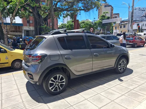 Renault Stepway 1.6 Intens