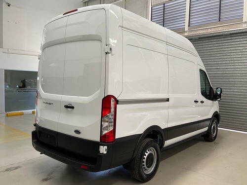 Imagen 6 de 16 de Ford Transit Furgón Medio 2023 0km