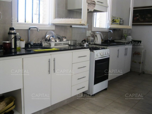 Imagen 8 de 16 de Casa En Península 6 Dormitorios Y Servicio