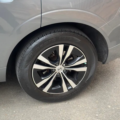 Volvo XC60 XC60 T5 Awd Momentum Blindaje 2 Plus At 2.0 Cc