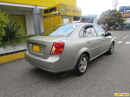 Imagen 6 de 25 de Chevrolet Optra 1.8 Advance At