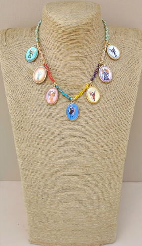 Imagen 1 de 1 de Collar Tejido Con 7 Arcangeles