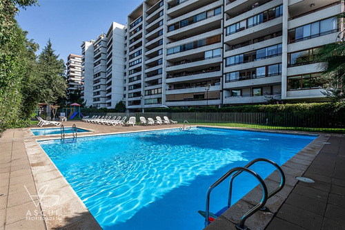Departamento En Venta De 3 Dorm. En Lo Barnechea