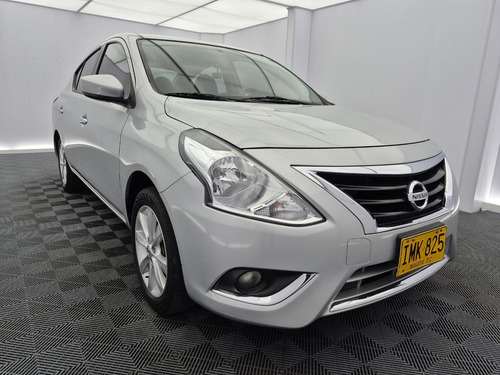 Nissan Versa 1.6 Advance