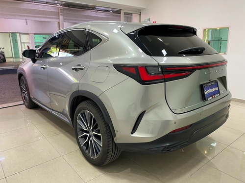 Lexus NX 2.5 Nx 350H Awd Luxury