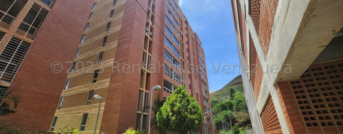 Sucre Macaracuay Apartamento En Venta En El Encantado 77 Metros Cuadrados Tres Dormitorios Dos Baños Un Puesto De Estacionamiento Cocina Totalmente Remodelada 