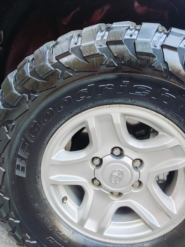 Toyota Meru 4x4 Sincronica 2008