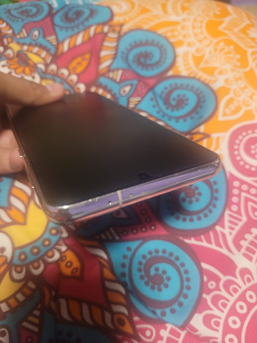 Celular Samsung Galax S21 Plus Plateado (Usado)