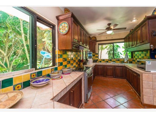 Casa En Venta En Bahías De Punta Solimán