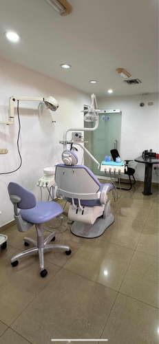 En Veta Clinica Odontólogo A En Las Delicias