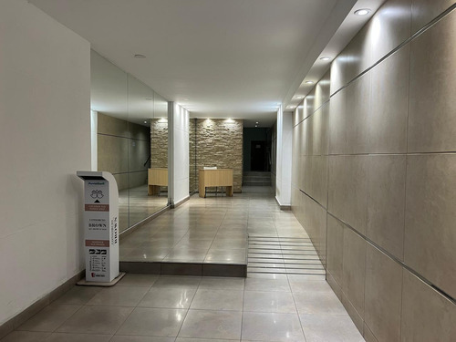 Departamento En Plaza Mitre