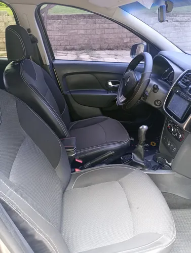 Renault Logan 1.6 Dynamique