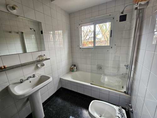 Casa En Venta En Beccar
