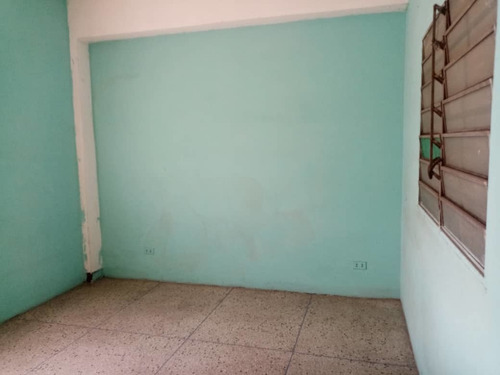Imagen 5 de 7 de Maison Vende Apartamento En Villa De Cura 04243743396