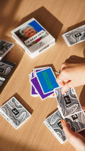 Imagen 7 de 10 de La Gran Siete Juego De Mesa Cartas Previa Risas Casa Fight