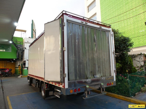 Imagen 4 de 25 de Hino Fc 500