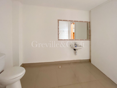 Casona Centrica Para Fines Comerciales (93826)