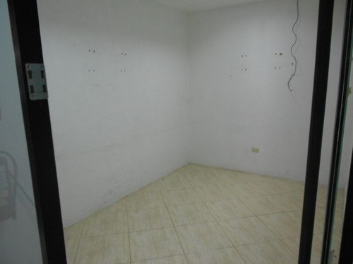 Imagen 3 de 14 de Oficina En Alquiler 20-10246 Colinas De La California Renta House Los Samanes