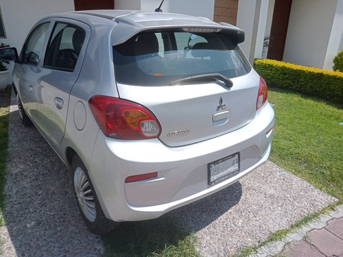 Imagen 4 de 8 de Mitsubishi Mirage 2017 1.2 Glx Mt