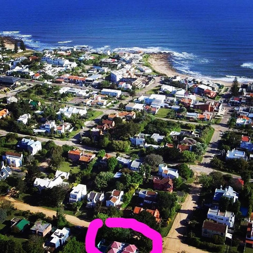 Imagen 16 de 17 de Casa Con Piscina Climatizada Y Cerrada En La Barra .5 Dor 12 Personas Parrillero Techado Cerrado:aire En Cada Cuarto Toda Cercada A 3 Del Mar. Por Favor Por Whatsapp.