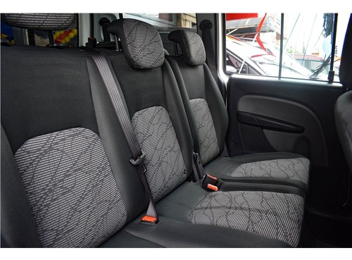 Imagem 11 de 15 de Fiat Doblo 1.8 Mpi Essence 7l 16v Flex 4p Manual