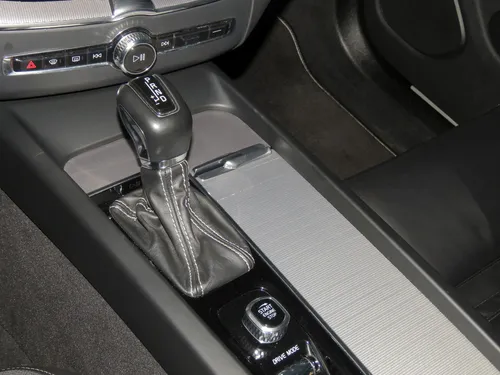 Volvo XC60 2.0 T5 Awd R-design