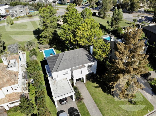 Club De Campo Saint Thomas Este - Canning