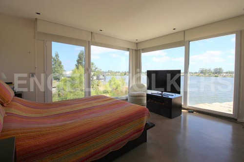 Divina Casa En Lagos De Carrasco En Venta Y Alquiler