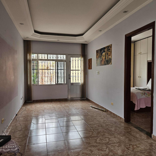 Terreno Com 2 Casas Individuais Ótima Localização