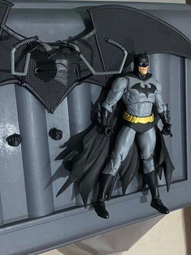Mcfarlane Batman Con Planeador New 52 Hush (Usado)