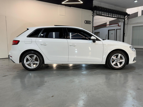 Audi A3 Sportback 1.4 Tfsi S-tronic 150 cv